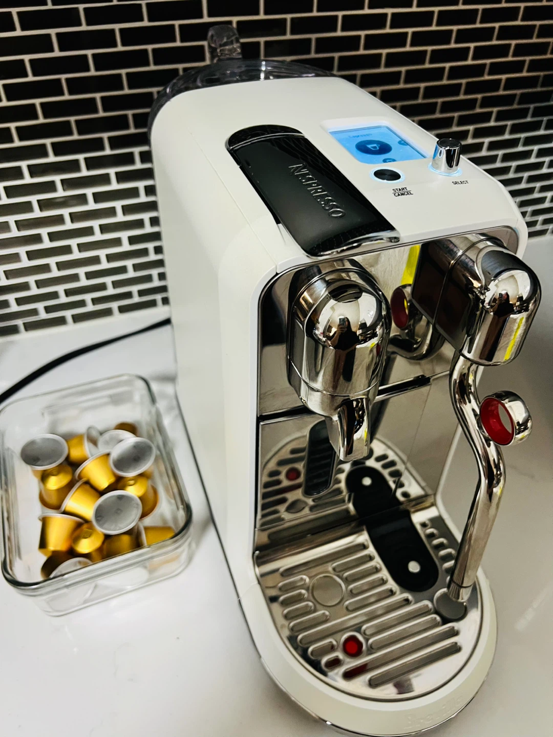 Nespresso Creatista Plus (by Breville) – Sea Salt White - photo 2