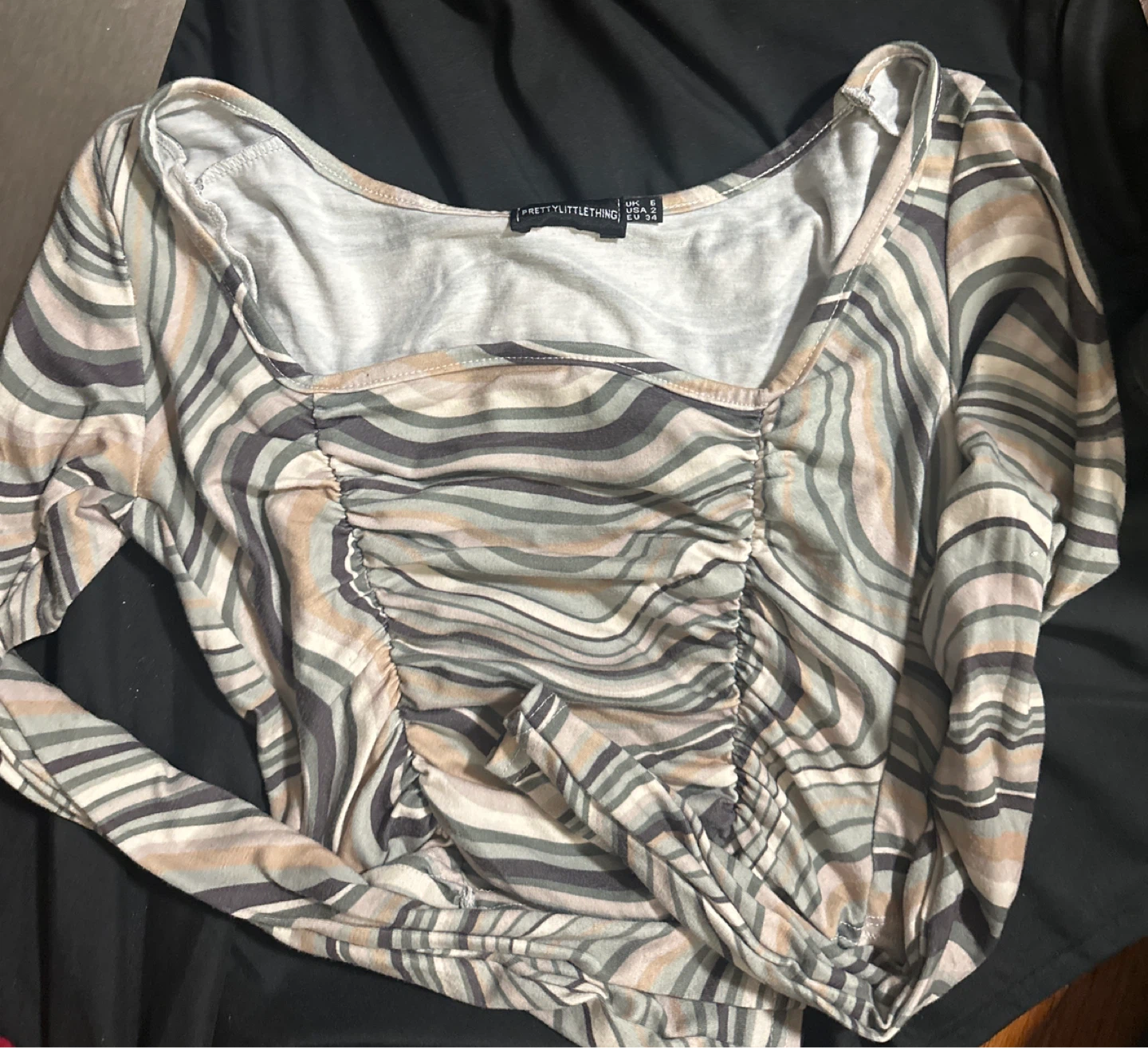 Pretty Little Thing Ruched Swirl Print Top