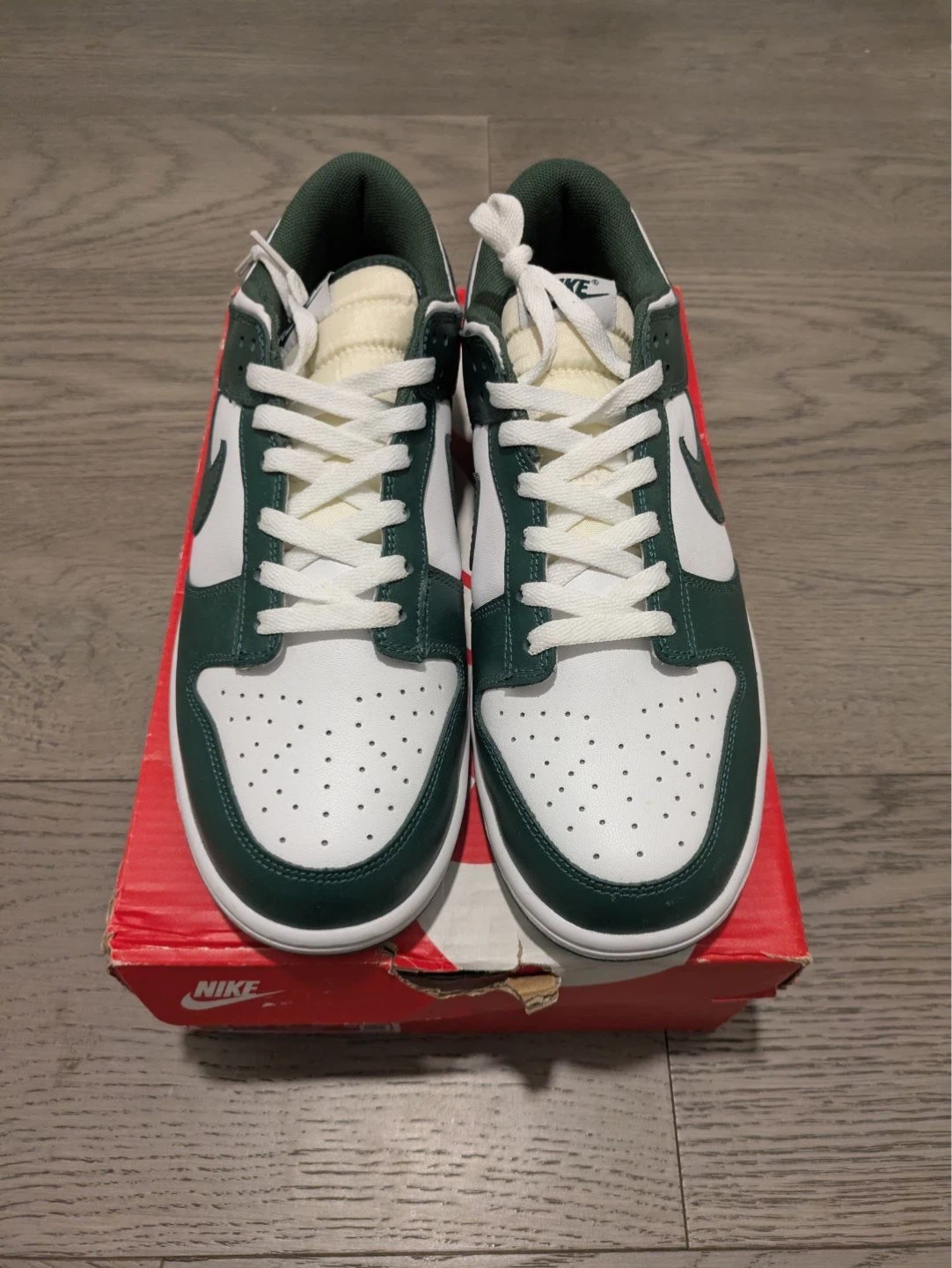 Nike Dunk Low White Green Sneakers