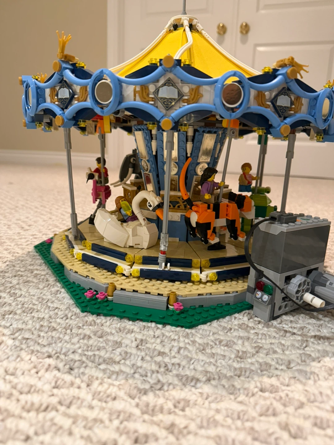 LEGO Creator Expert Carousel 10257