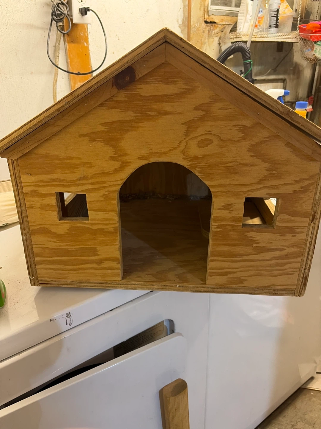 Wooden Pet House fr stuffies or small pets - photo 2