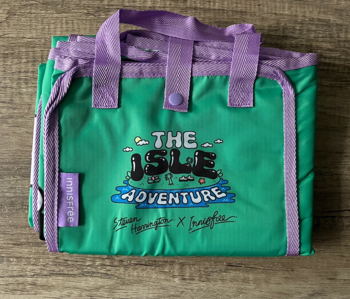 Innisfree x Steven Harrington Picnic Mat