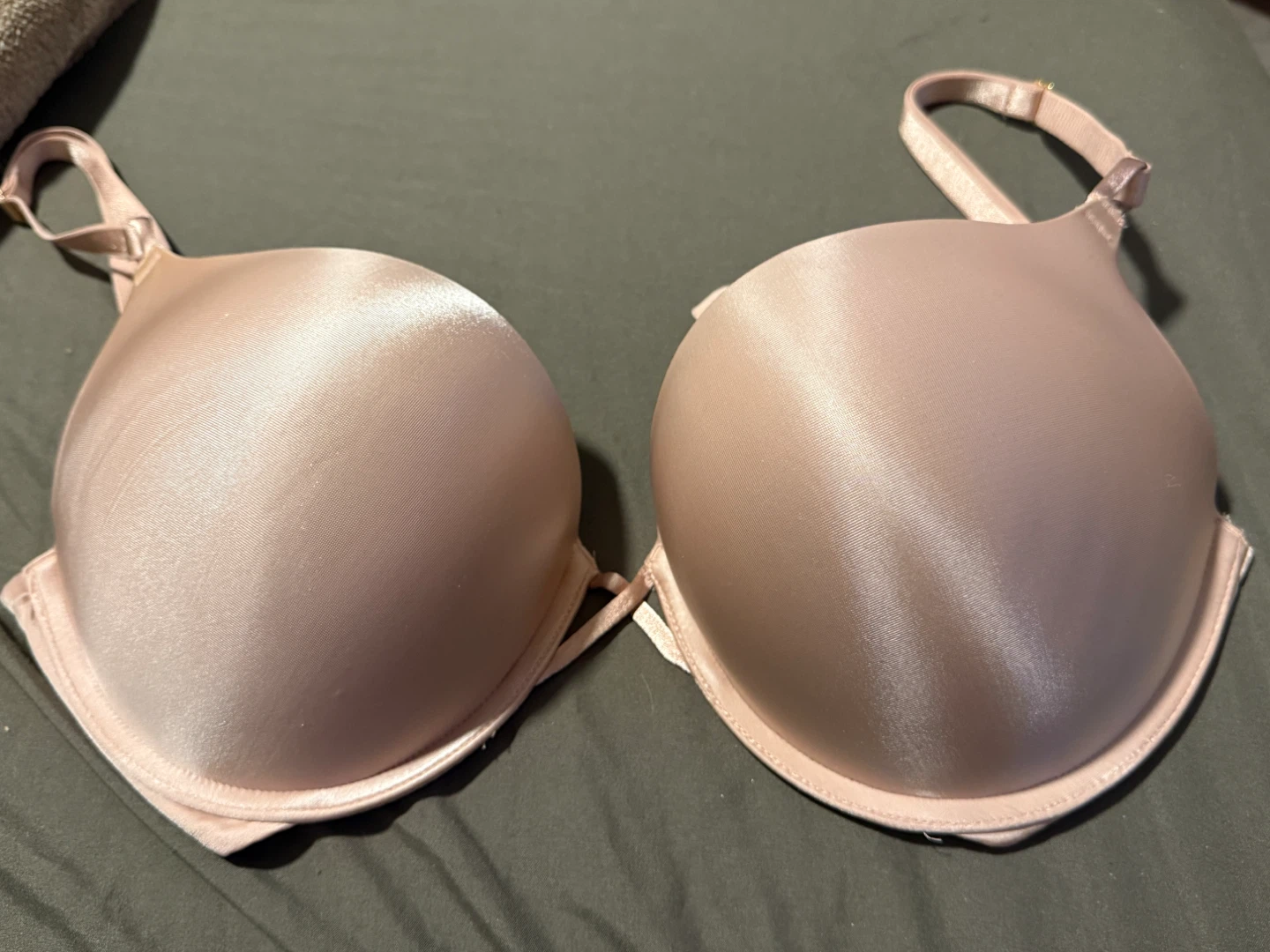 Victoria's Secret Plunge Bra 34DD - photo 2
