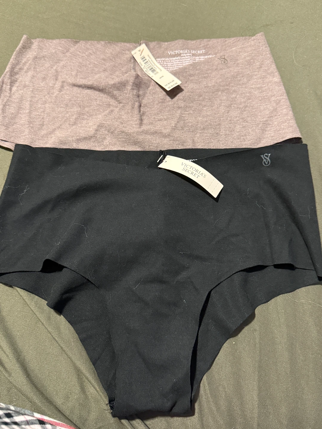 Victoria's Secret No-Show Panties (2 Pairs) Size M