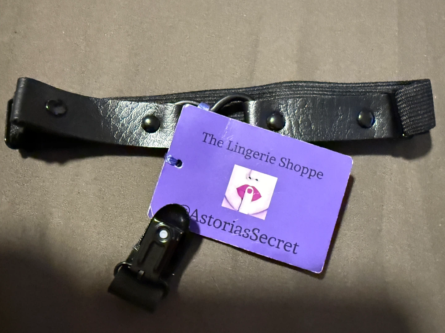 AstoriasSecret Black Garter Clip Strap - photo 2