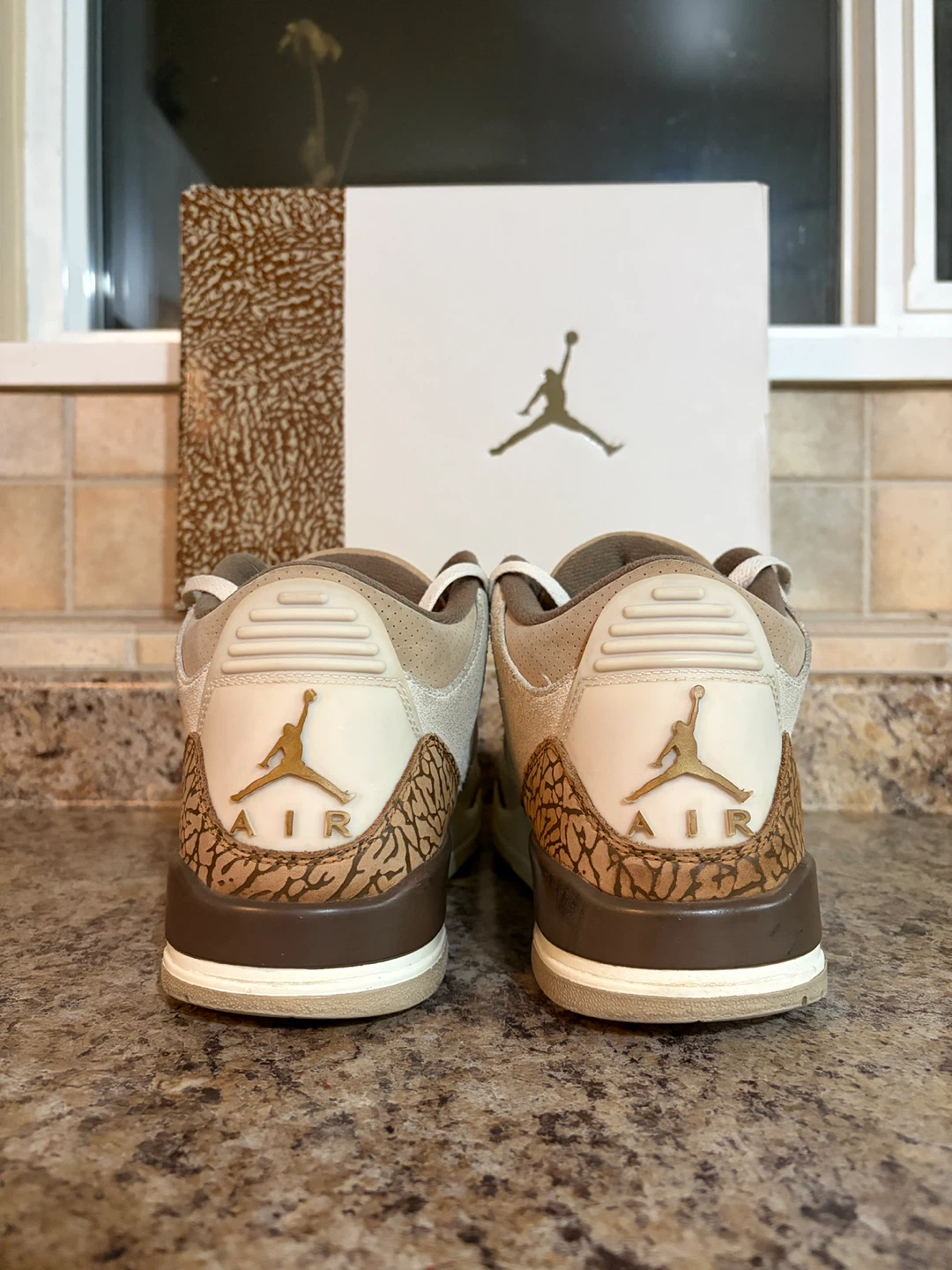 Air Jordan 3 Retro SE "Muslin" - photo 2