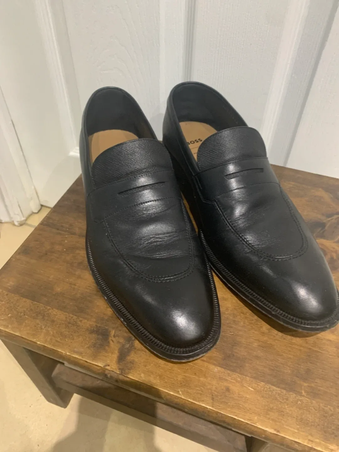 BOSS 9.5 Black Leather Penny Loafer Shoes