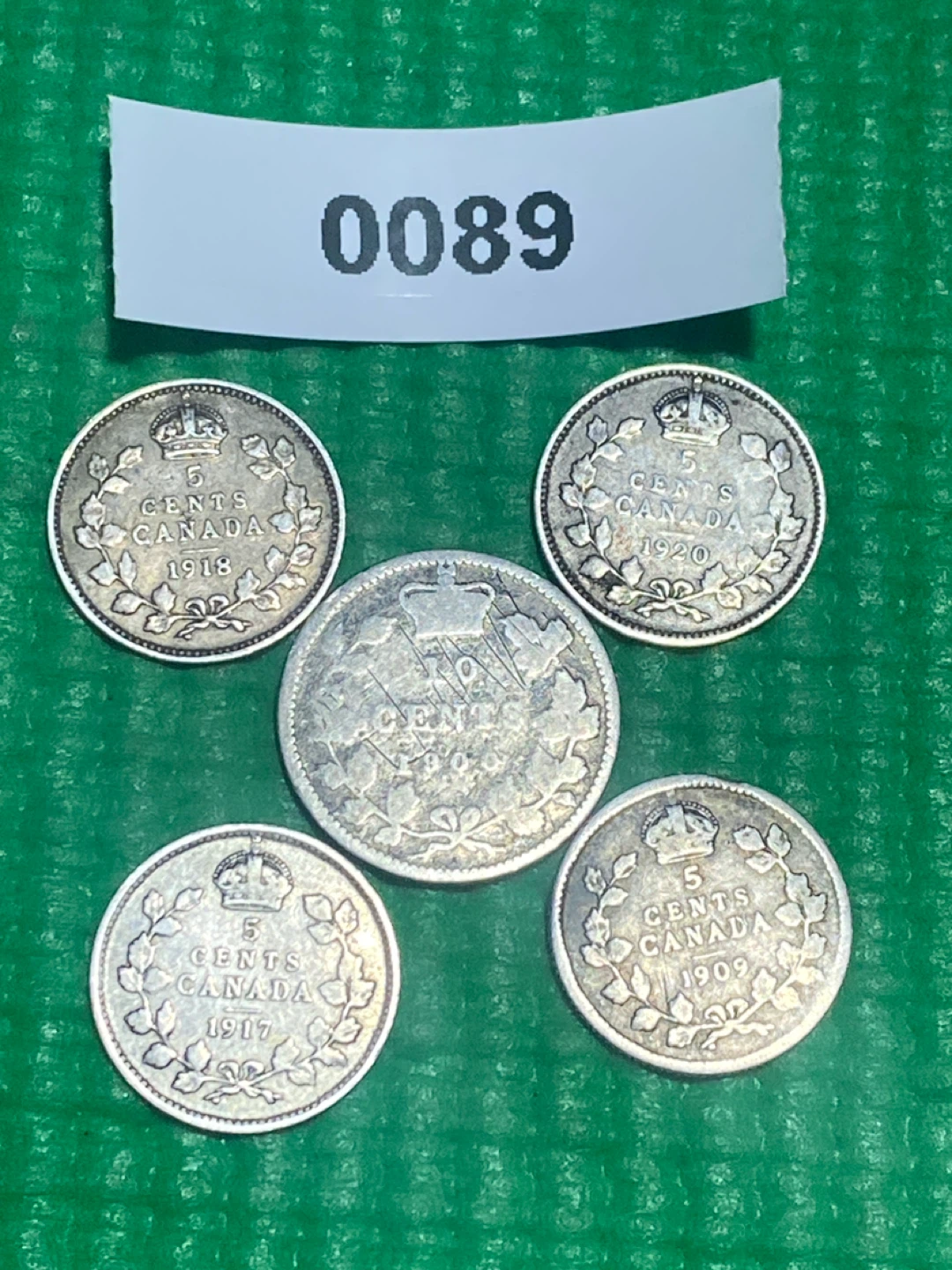 Collection of 5 Canadian Silver 5 Cent Coins - photo 4