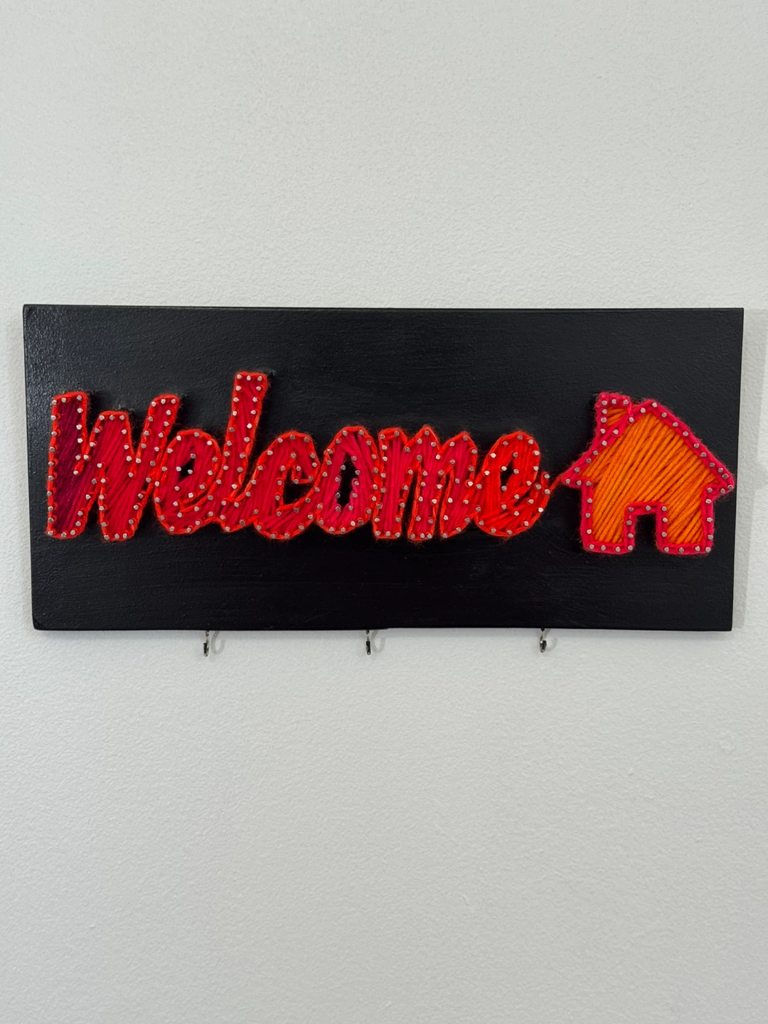 Handmade String Art "Welcome" Sign with Key Hooks - photo 2