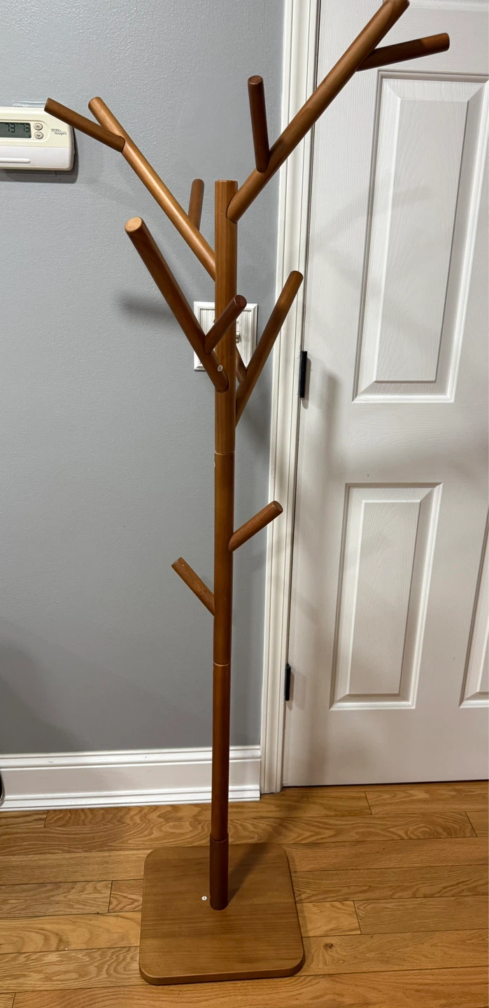 Wooden Coat Rack with Adjustable Height