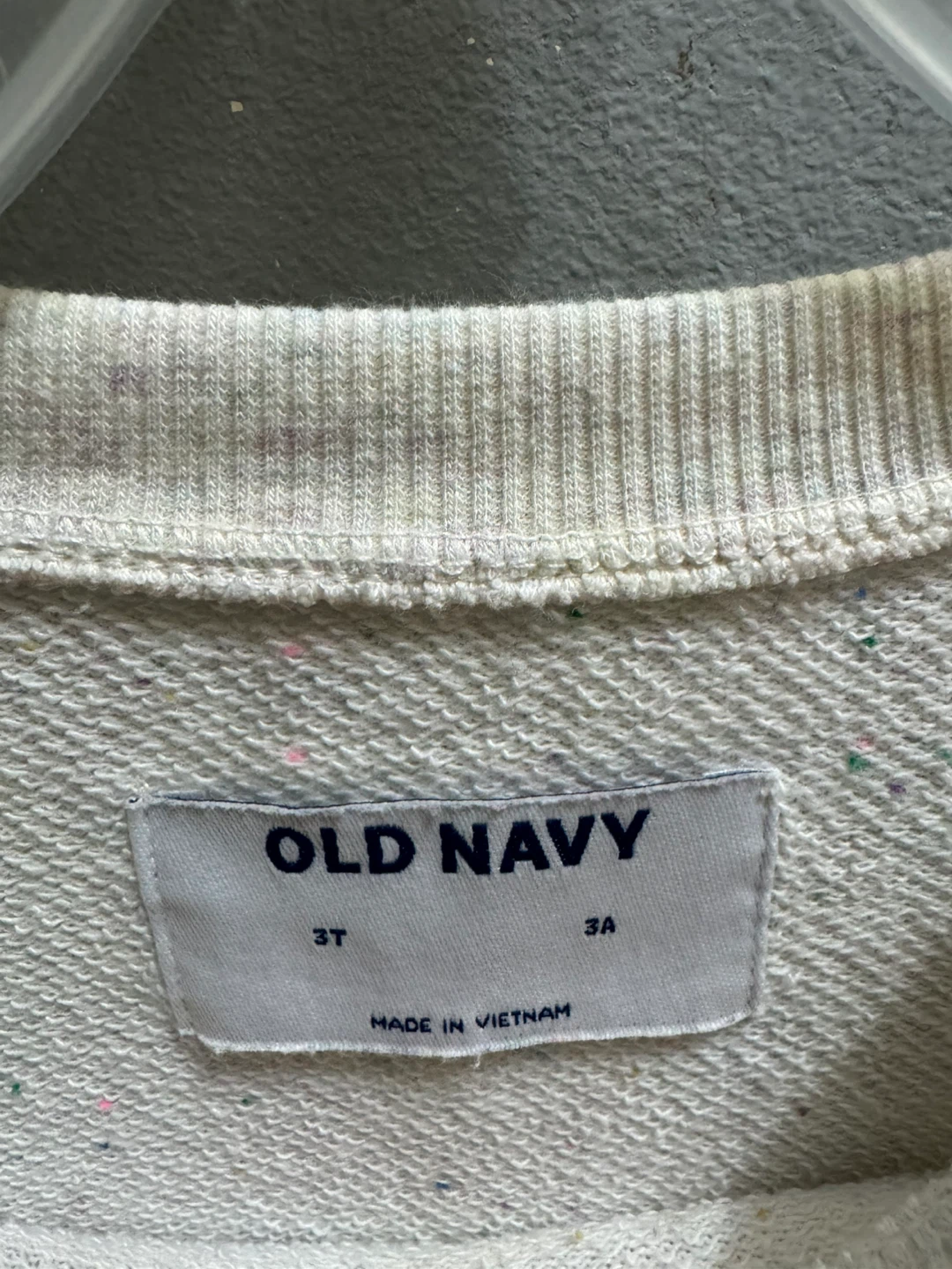 Old Navy Toddler Girls Rainbow Sweatshirt Size 3T - photo 2
