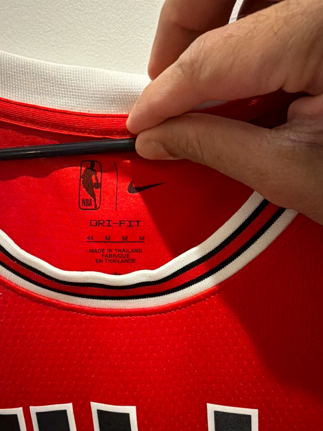 Nike NBA icon edition Chicago Bulls Jersey - photo 4