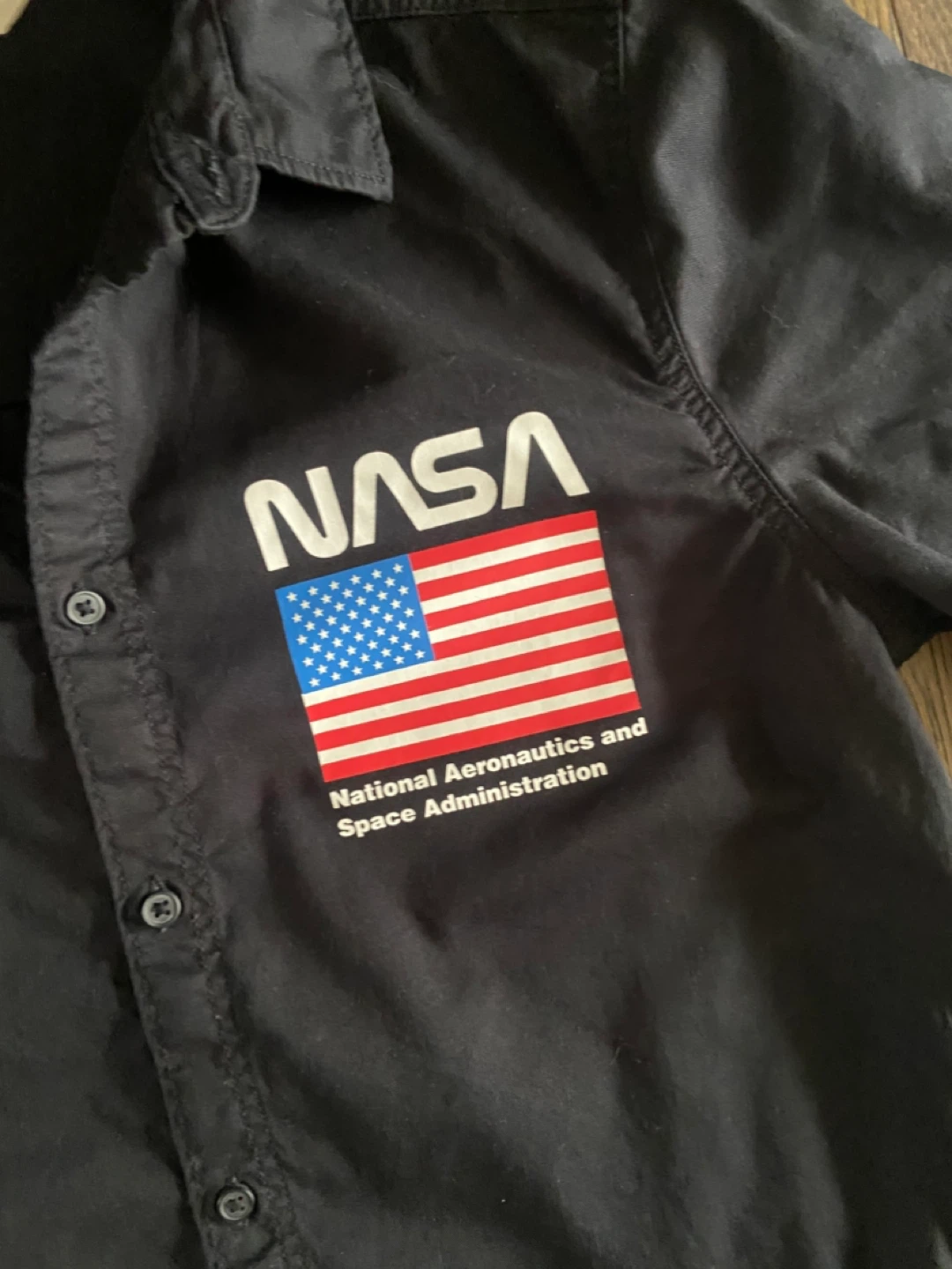 LIKE NEW: H&M Boys NASA Black Button-Up Shirt 13-14Y - photo 2