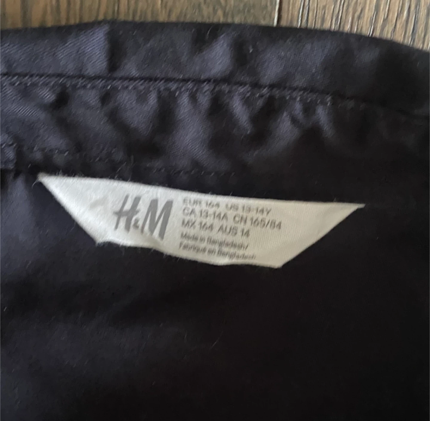 LIKE NEW: H&M Boys NASA Black Button-Up Shirt 13-14Y - photo 3