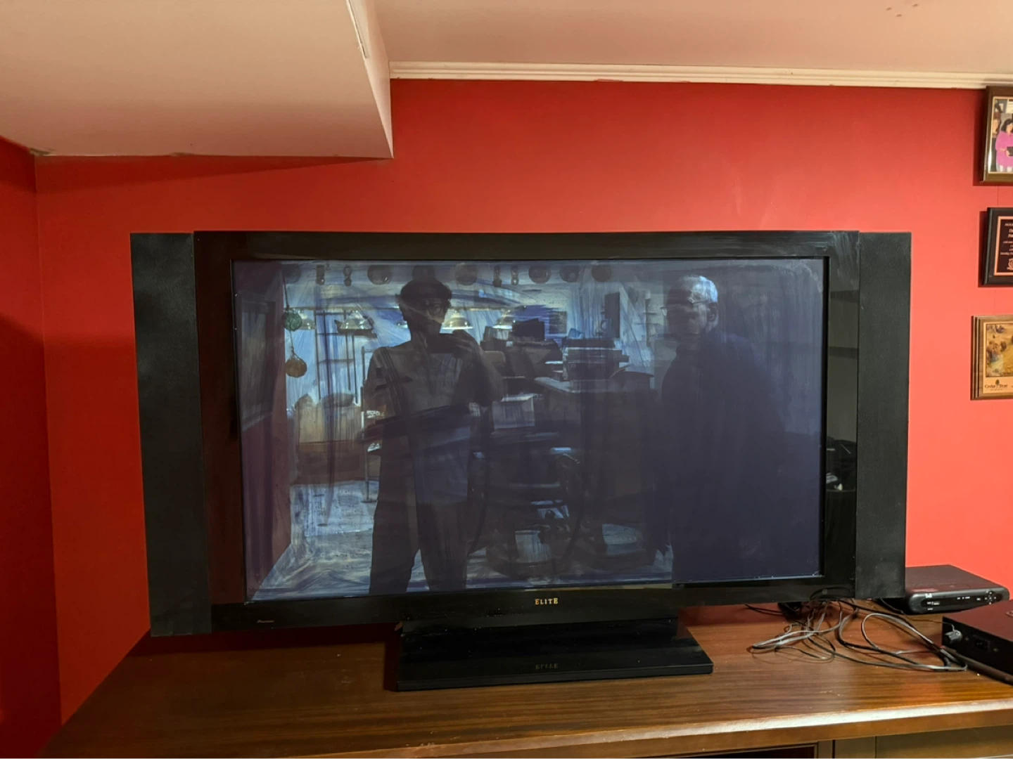 Pioneer PRO-111FD Flat Panel TV