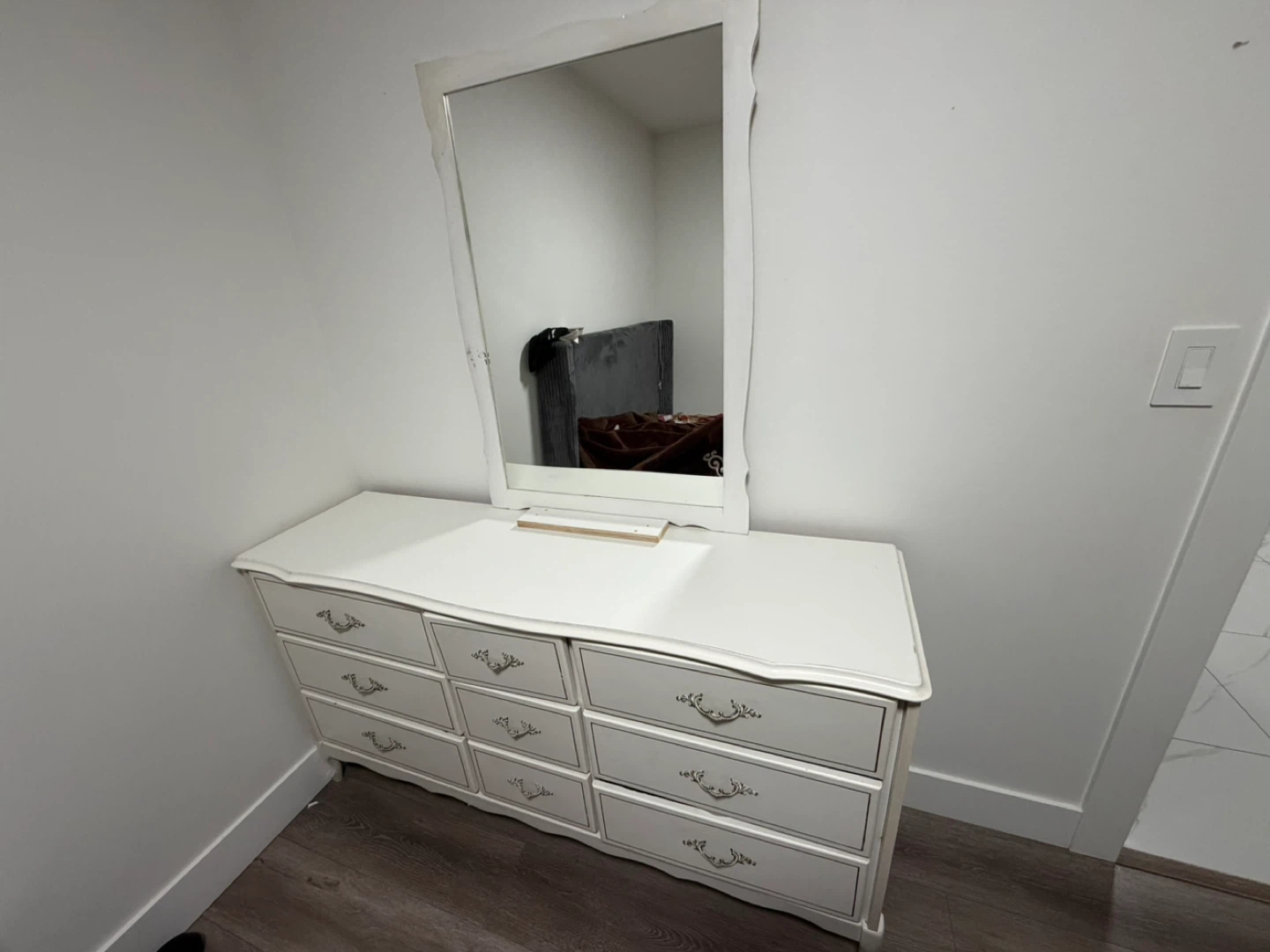 White Dresser with Mirror - photo 4