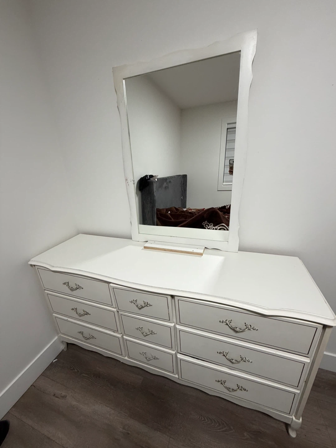 White Dresser with Mirror - photo 5