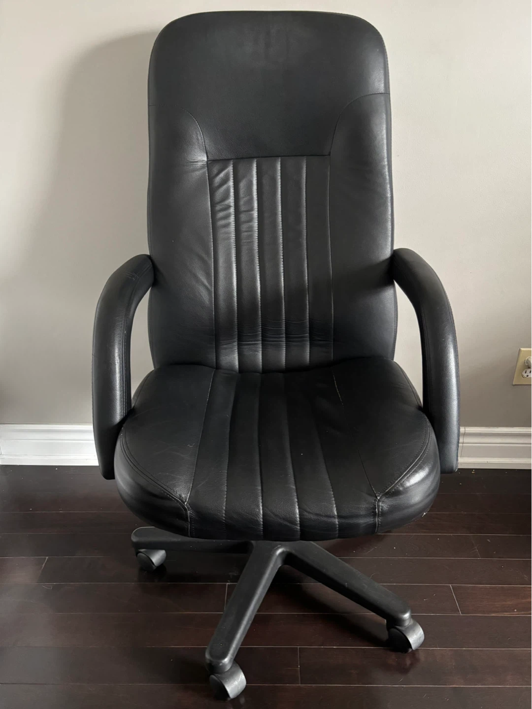 Black Leather Office Chair