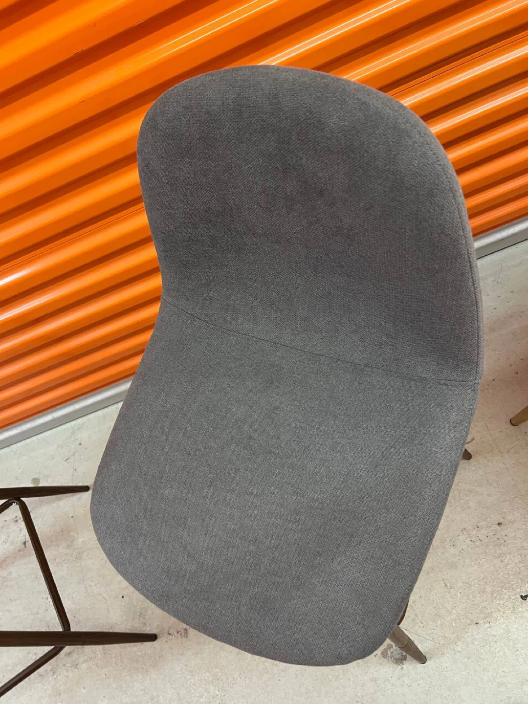 Set of 2 Grey Upholstered Bar Stools - assembled ready to use - photo 3