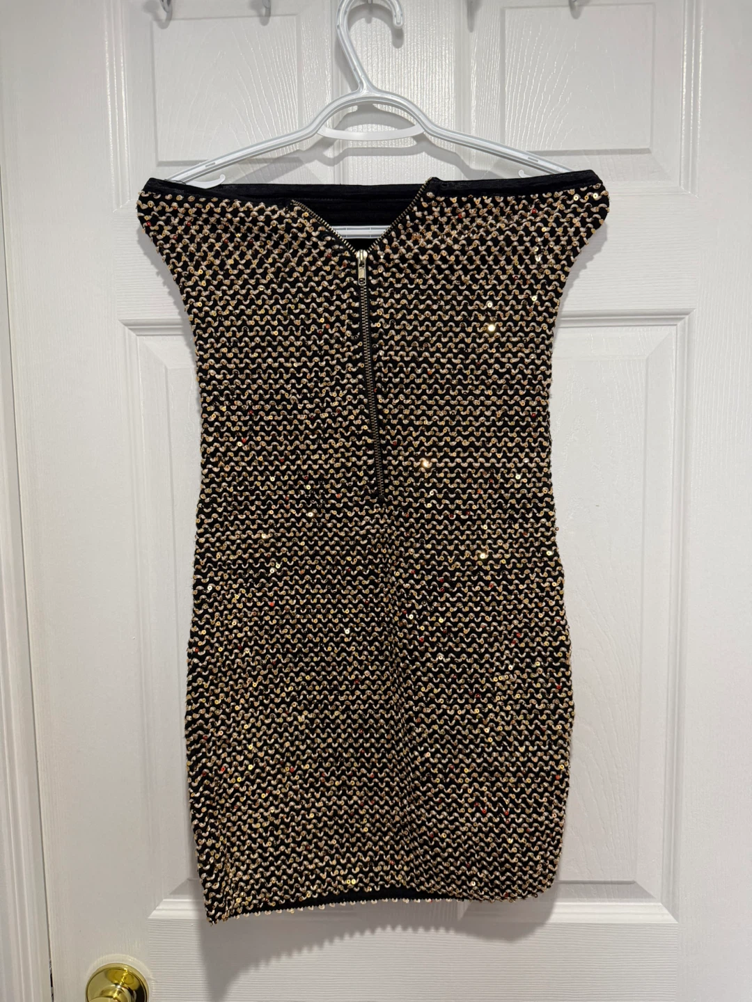 Sparkly Gold and Black Sequin Dress - photo 2