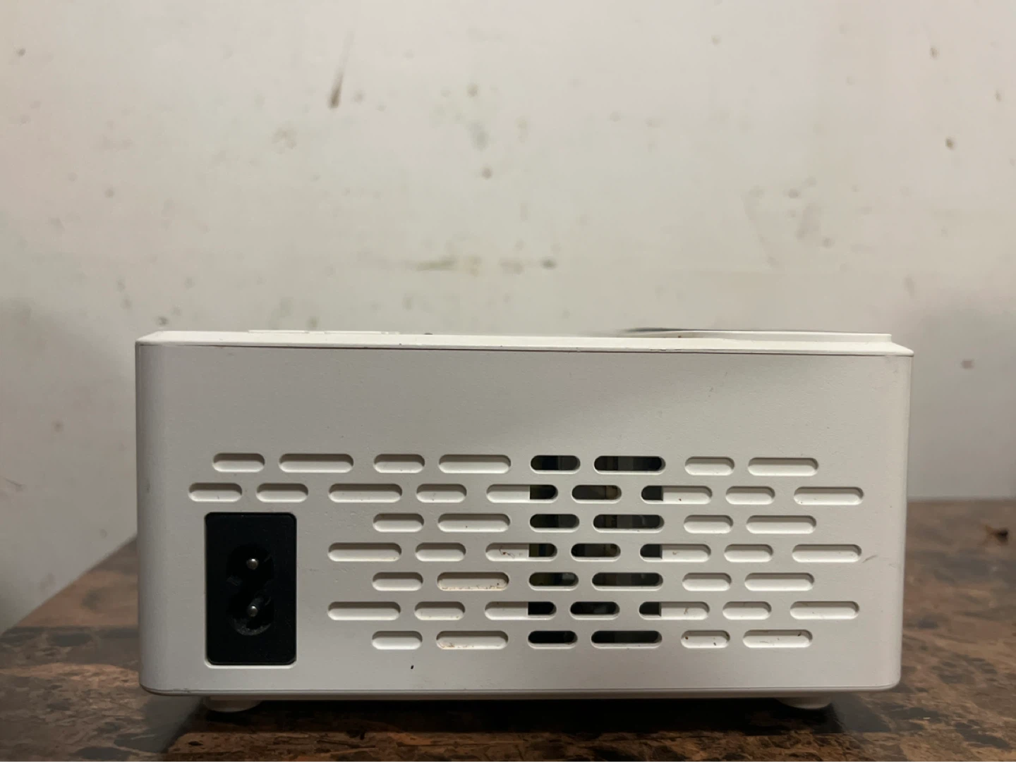 Puxinat Portable Mini Projector - photo 3
