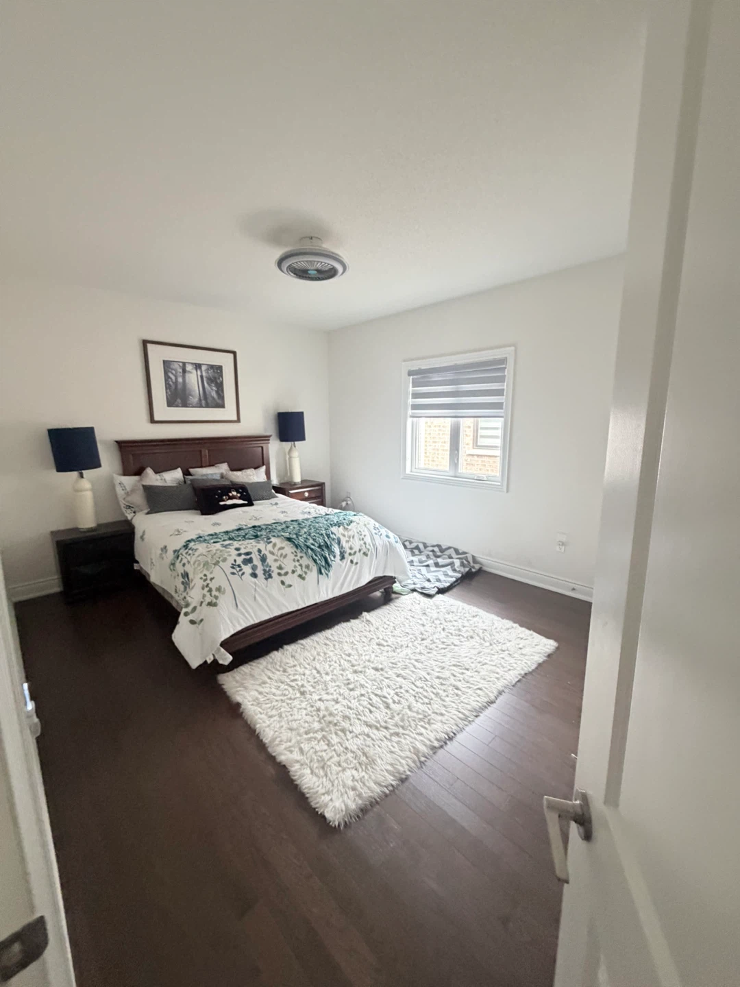 room available for girls