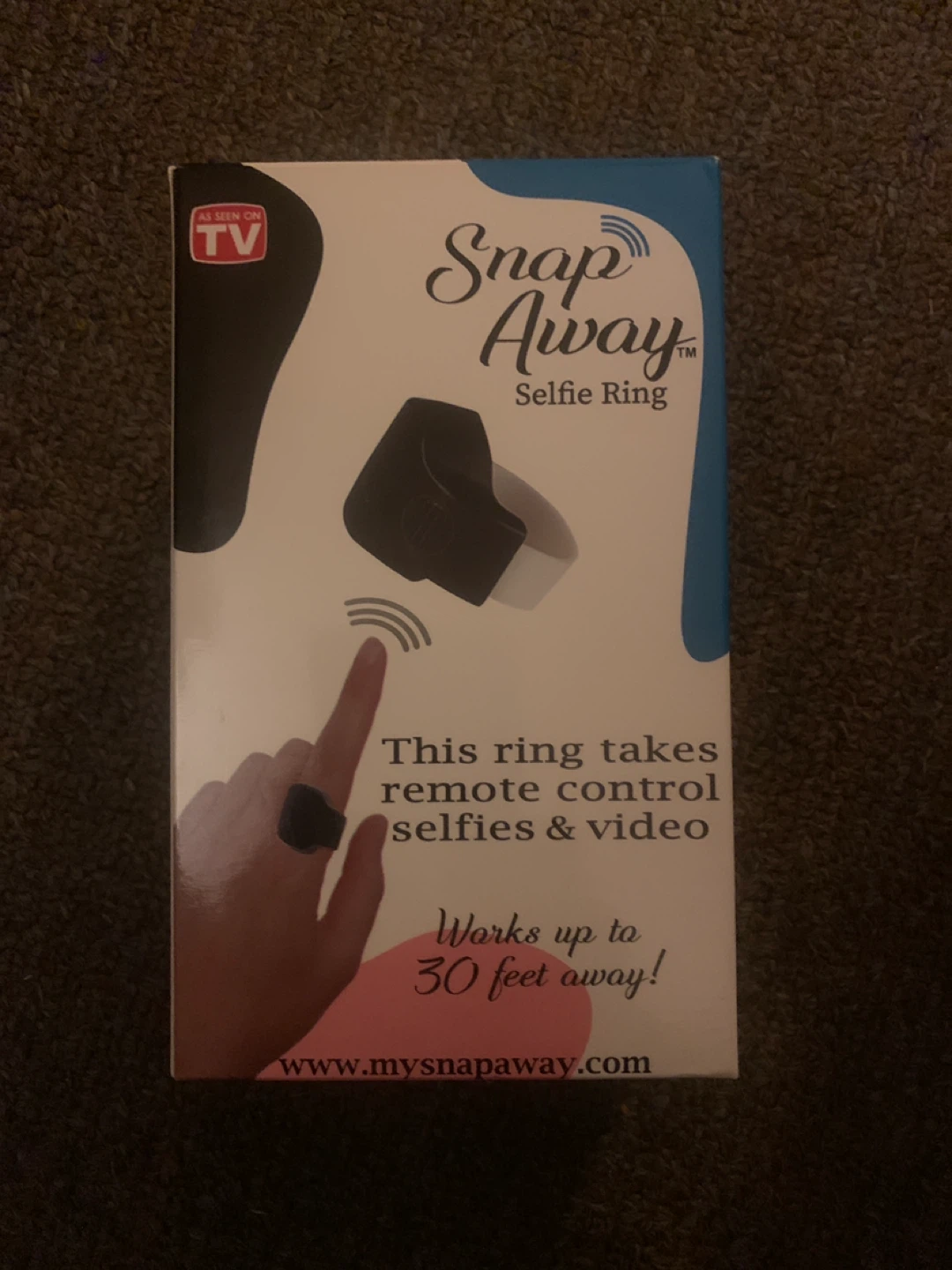 Snap Away Selfie Ring with Remote