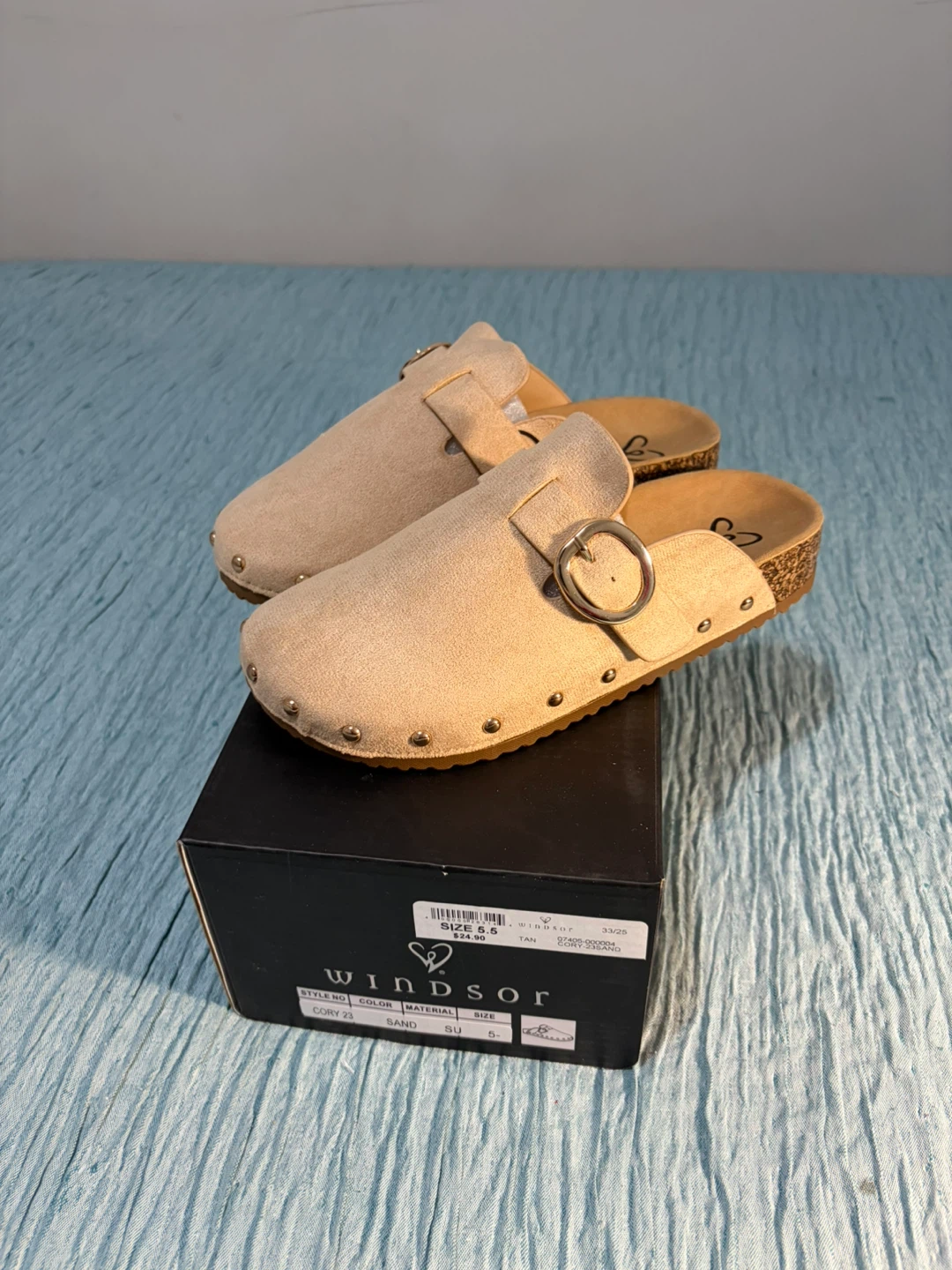 Windsor CORY23 Tan Suede Clogs - Size 5.5 - photo 2