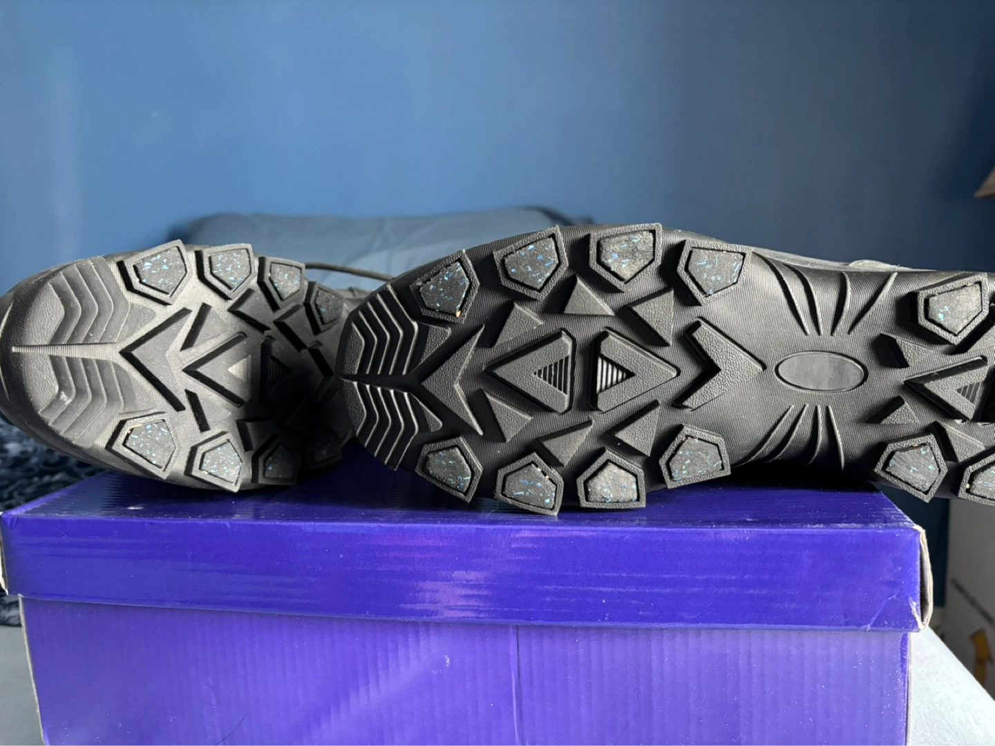 Elements Waterproof Winter Boots 9.5 - photo 3