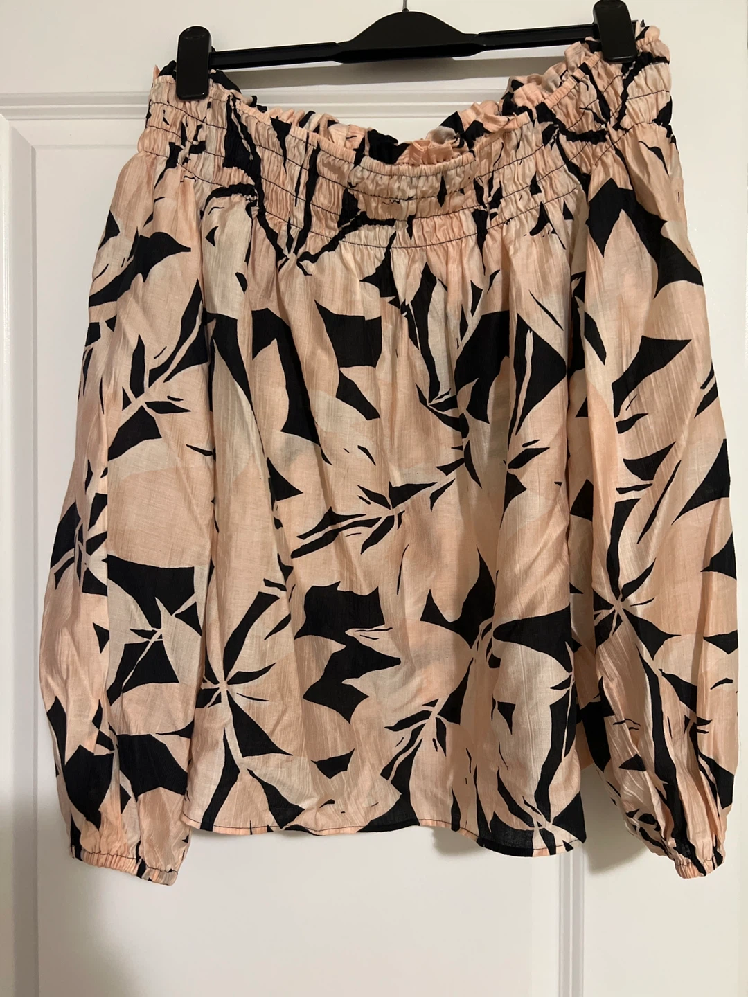 H&M Off-the-Shoulder Blouse - Pink Floral - Size L
