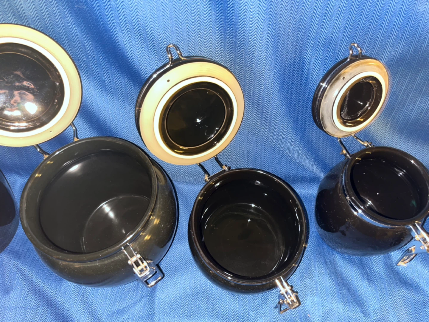 Set of 4 Black Ceramic Canister Jars - photo 4