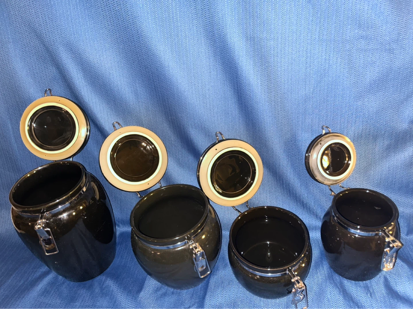 Set of 4 Black Ceramic Canister Jars - photo 2
