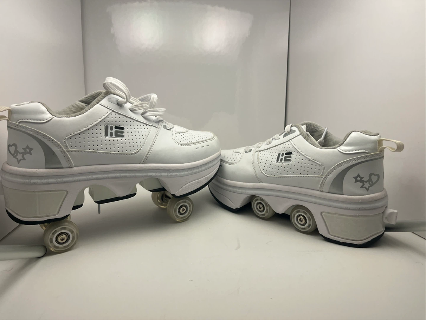 White Roller Shoes - EUR 39 / CM 26 - photo 4