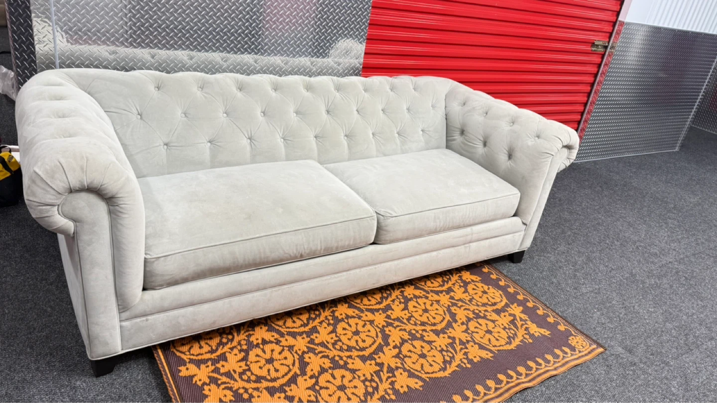 Light Gray Tufted Chesterfield Sofa