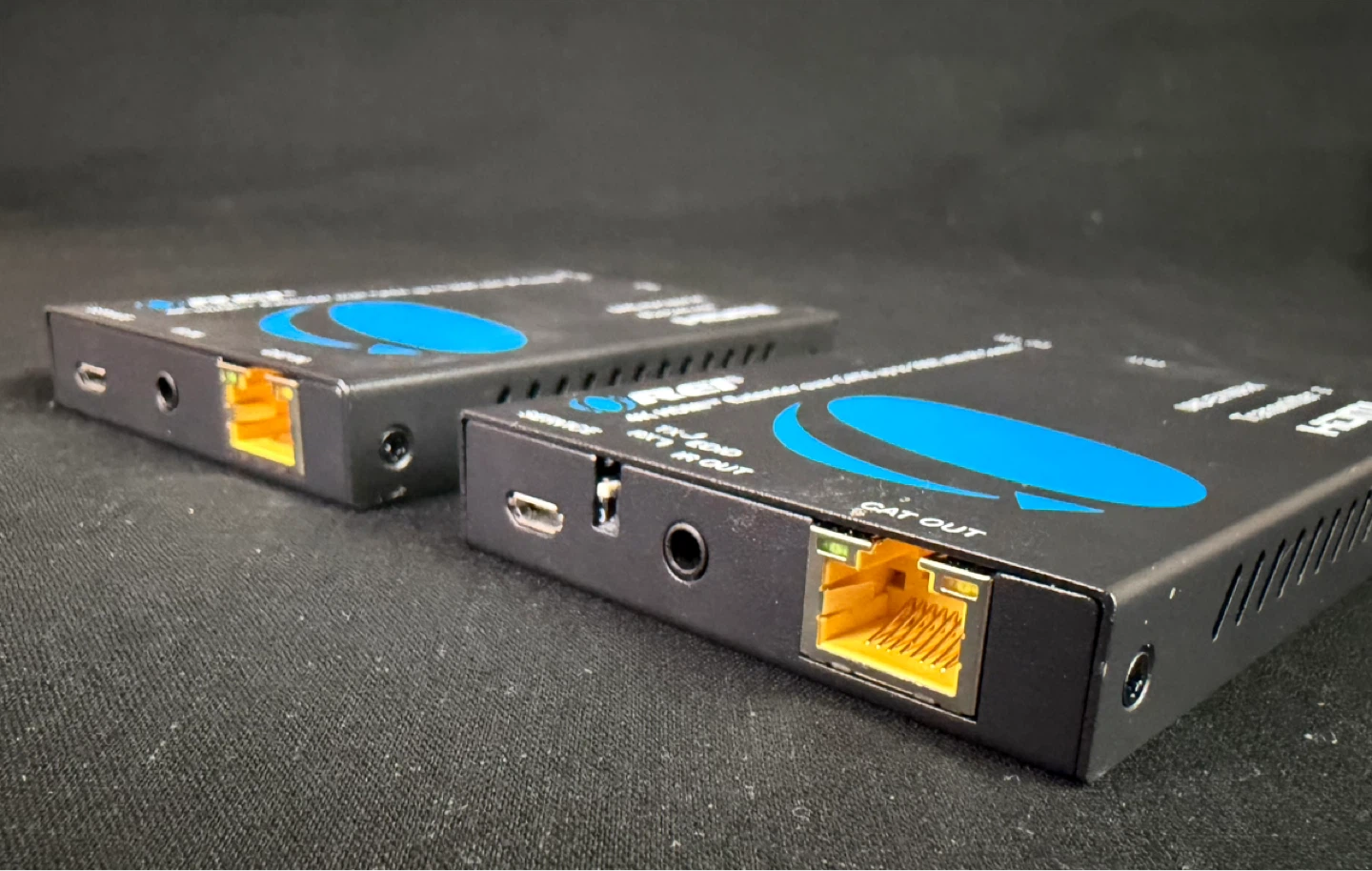 REI UHD 4K HDMI Extender Over CAT6 Transmitter & Receiver - photo 5