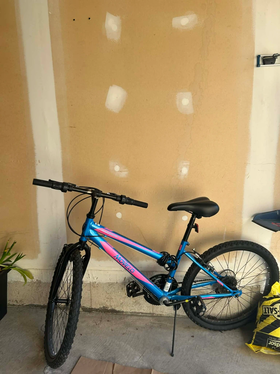 Movelo Blue Mountain Bike - photo 2
