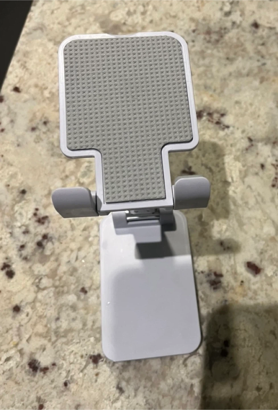 🌱 White Adjustable Folding Phone Stand - photo 3