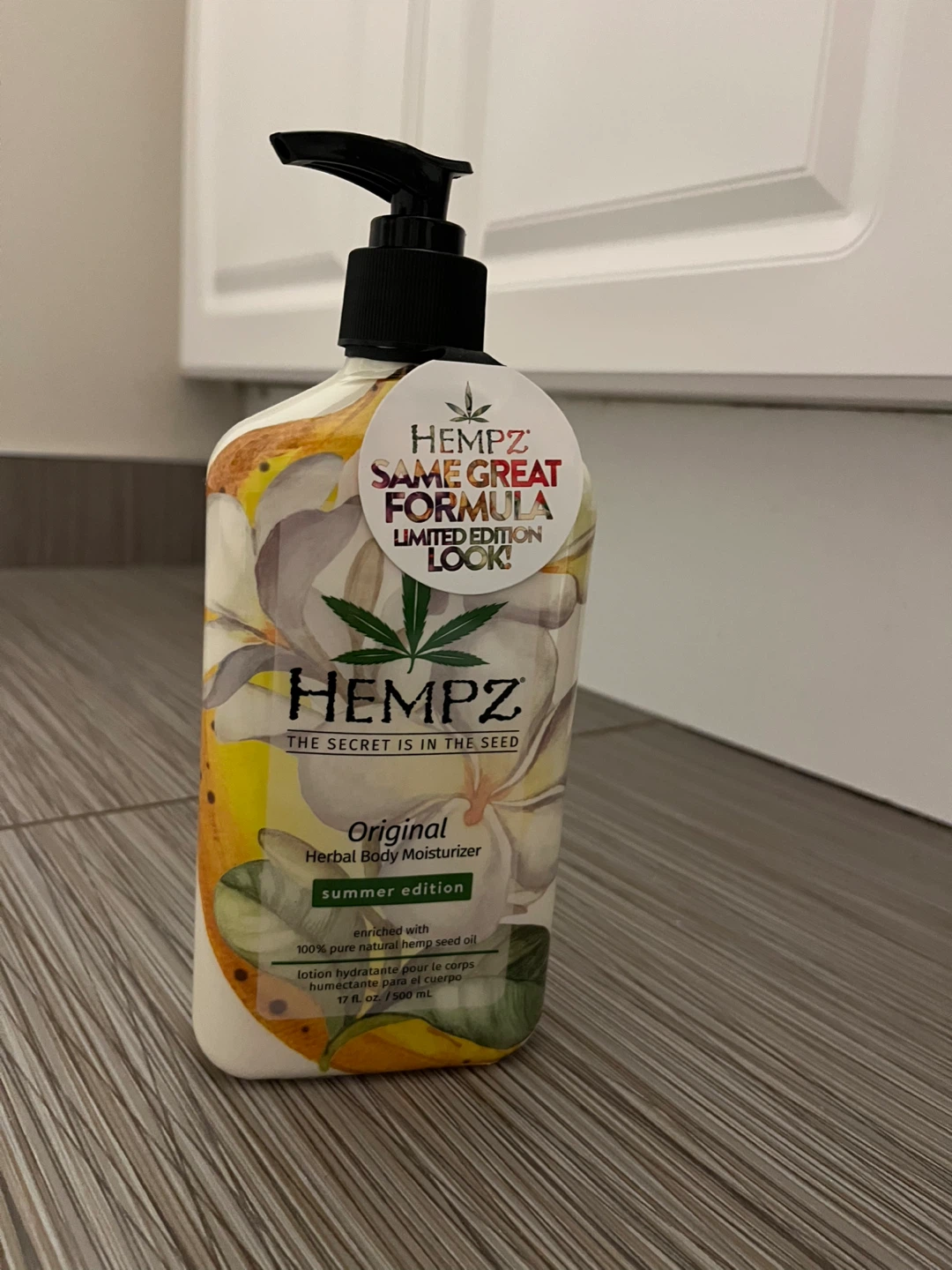 Hempz Original Herbal Body Moisturizer 17.8 oz