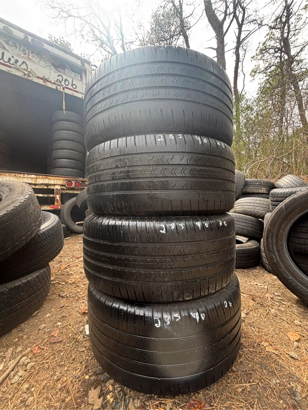 Used Tires 285/40 R20 Set of 4 Goodyear Eagle F1 Asymmetric - photo 3