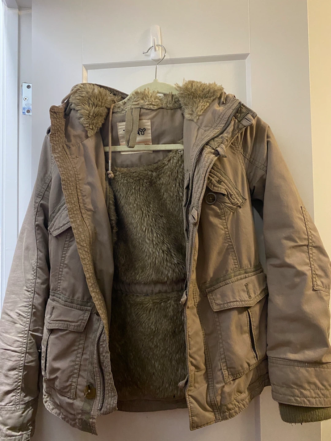 TNA ’s parka jacket
