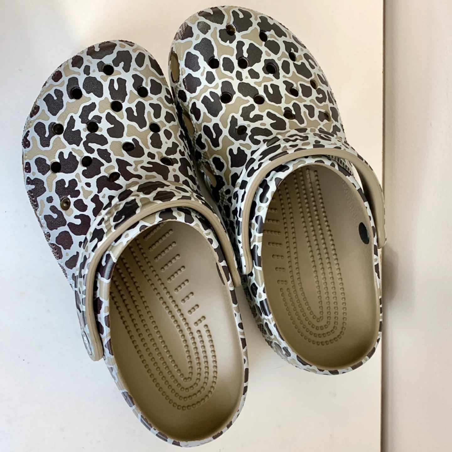 Crocs Womens Size 6 Clogs/Shoes NEW - photo 2