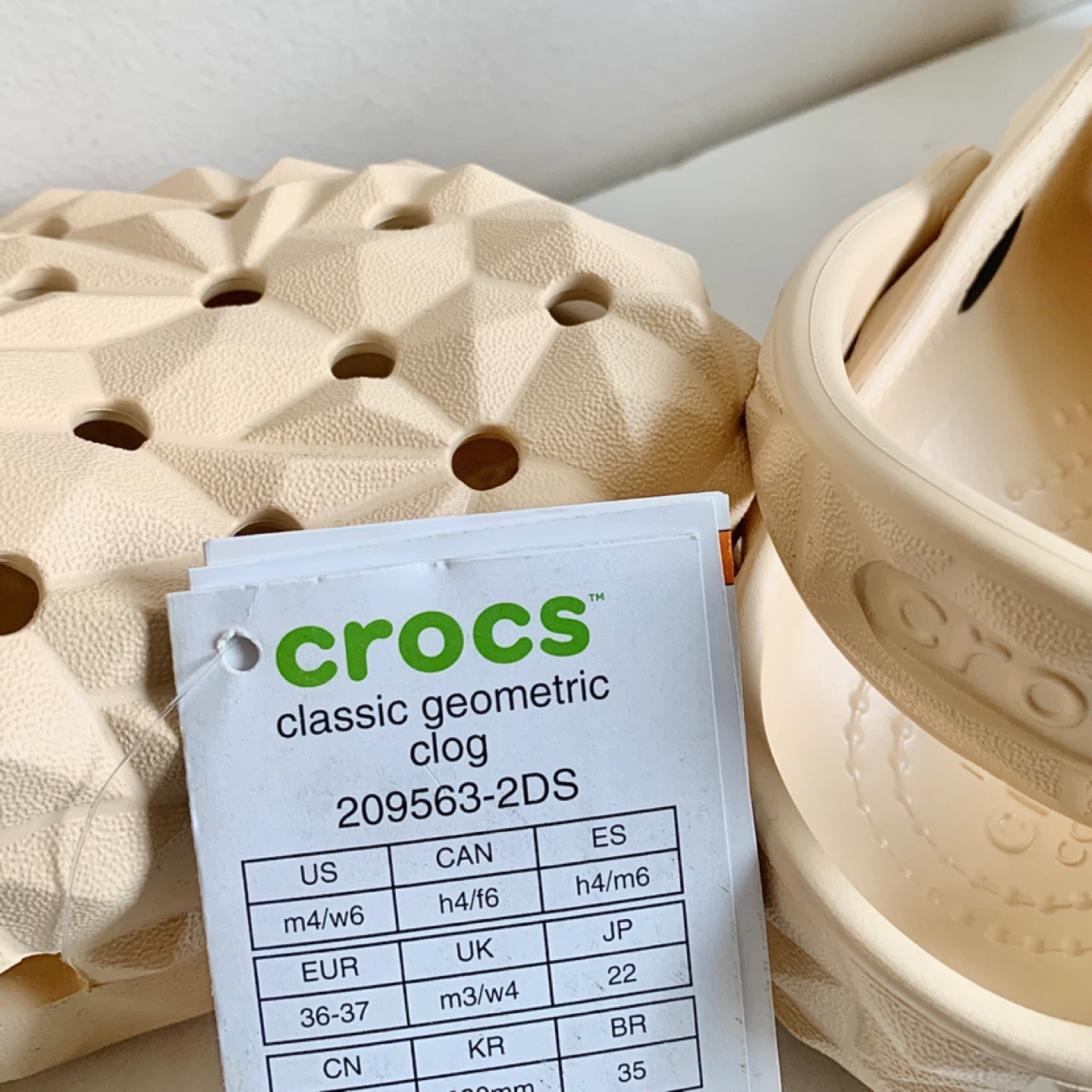 Crocs Womens Size 6 Clogs/Shoes NEW - photo 5