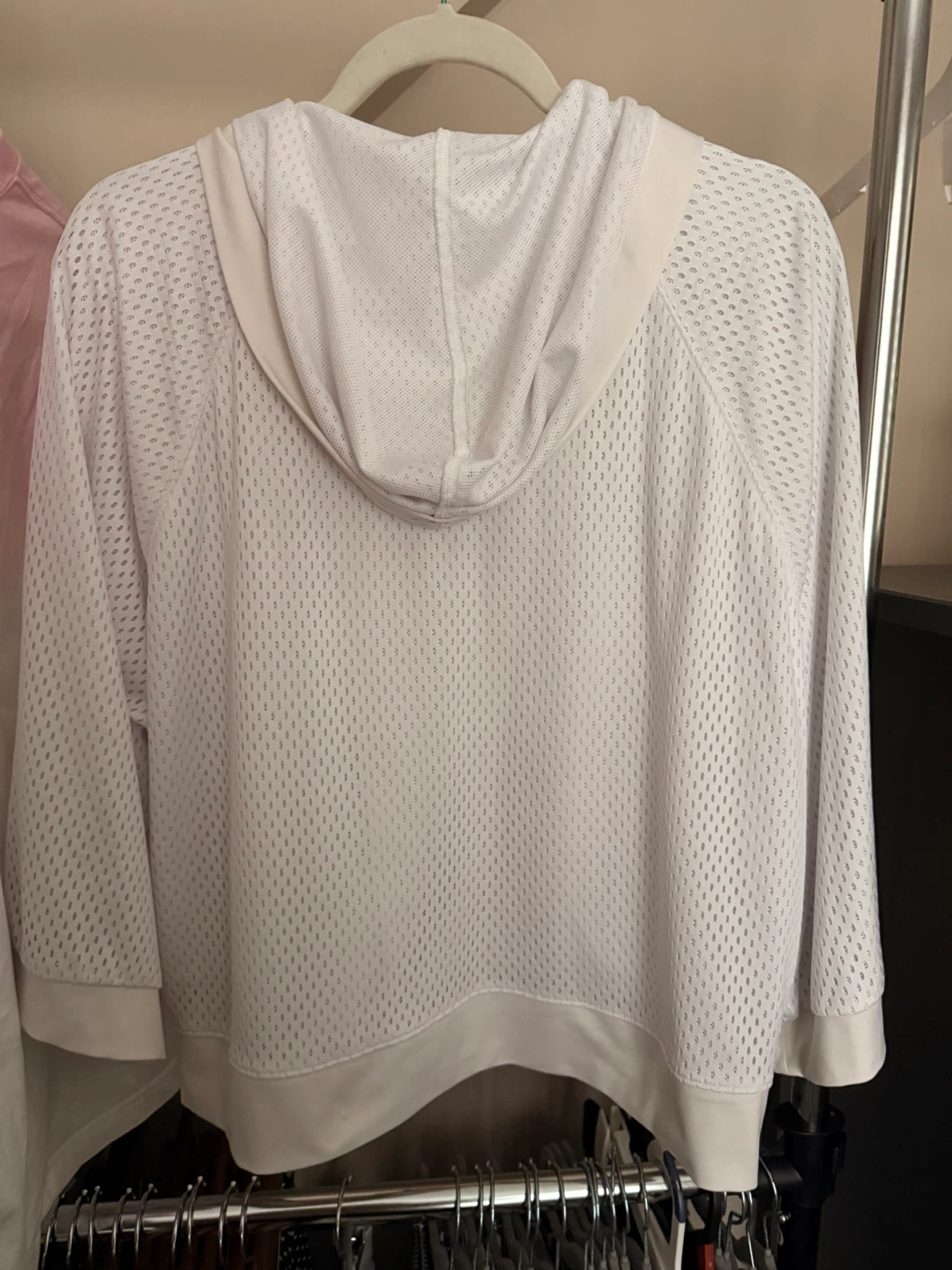 InForm White Mesh Hoodie Size M - photo 3