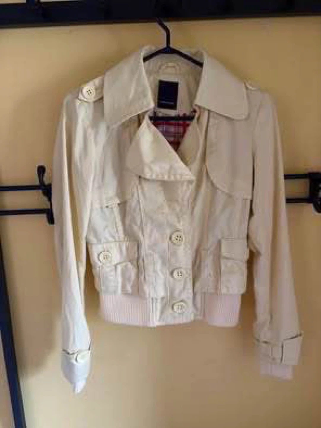 Forever 21 Ripped Jean Jacket&Vero moda jacket(together for $5) - photo 4
