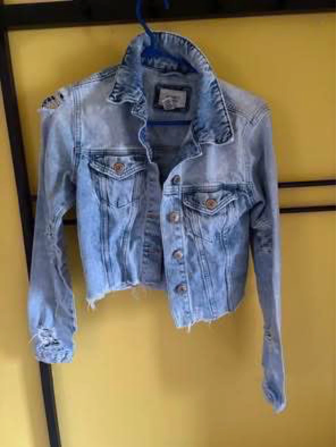 Forever 21 Ripped Jean Jacket&Vero moda jacket(together for $5) - photo 2