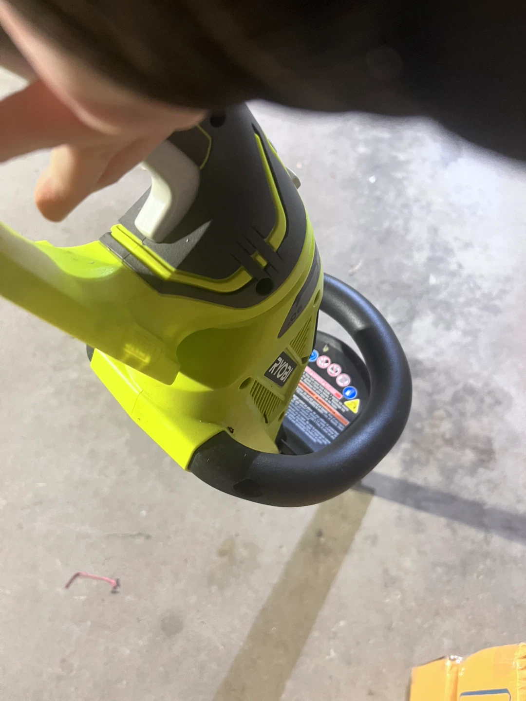 Ryobi Cordless Hedge Trimmer (Tool only) - photo 4