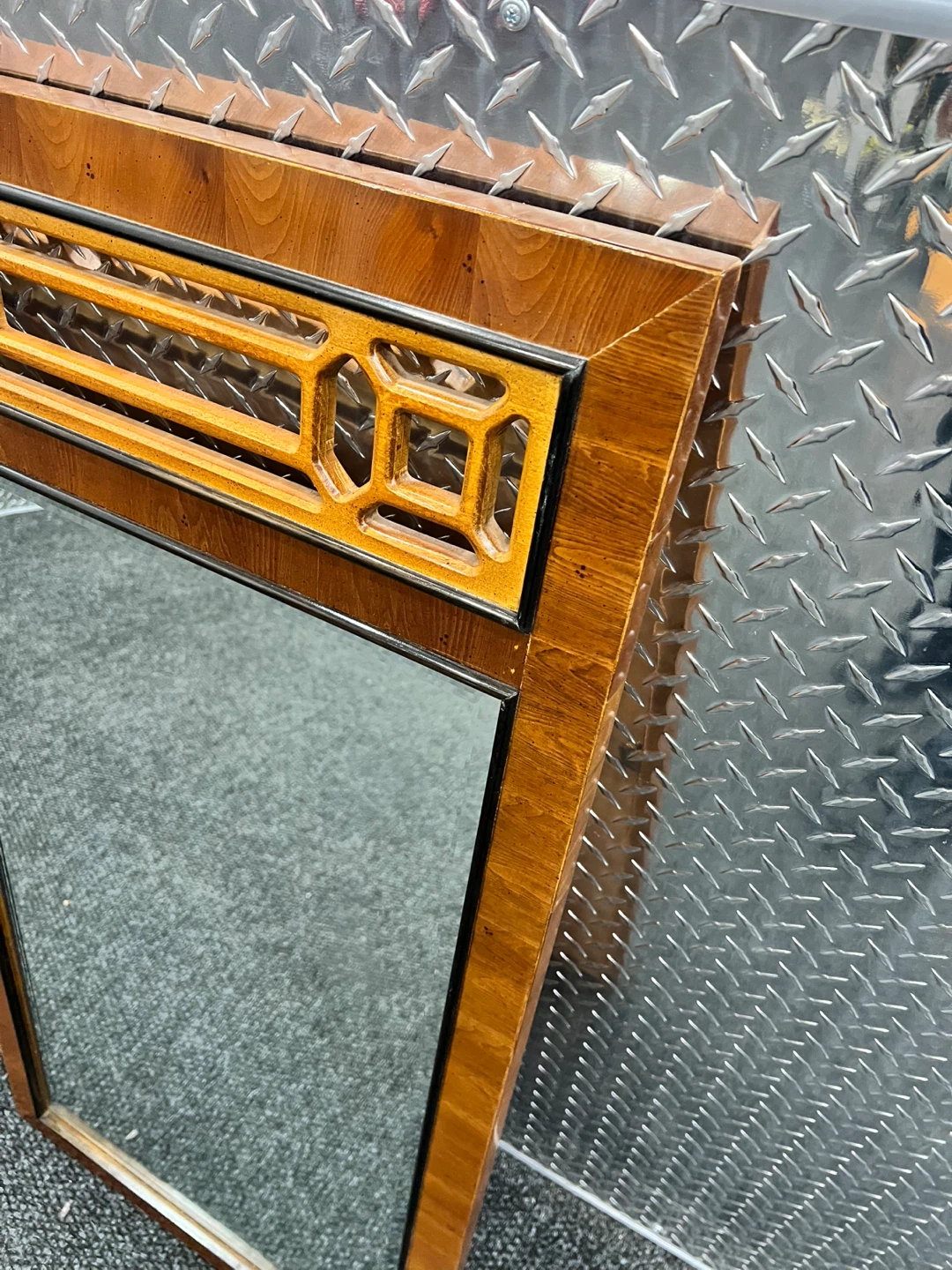 Wooden Frame Wall Mirror (FREE DELIVERY) - photo 2