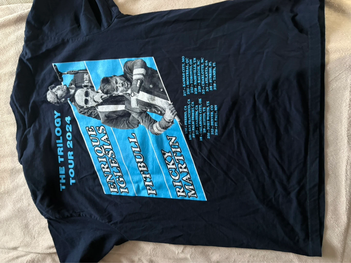 Concert Shirt 2024 pitbull, ricky martin, enrique iglesias-new - photo 2