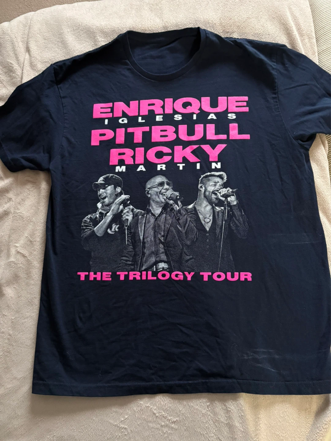 Concert Shirt 2024 pitbull, ricky martin, enrique iglesias-new