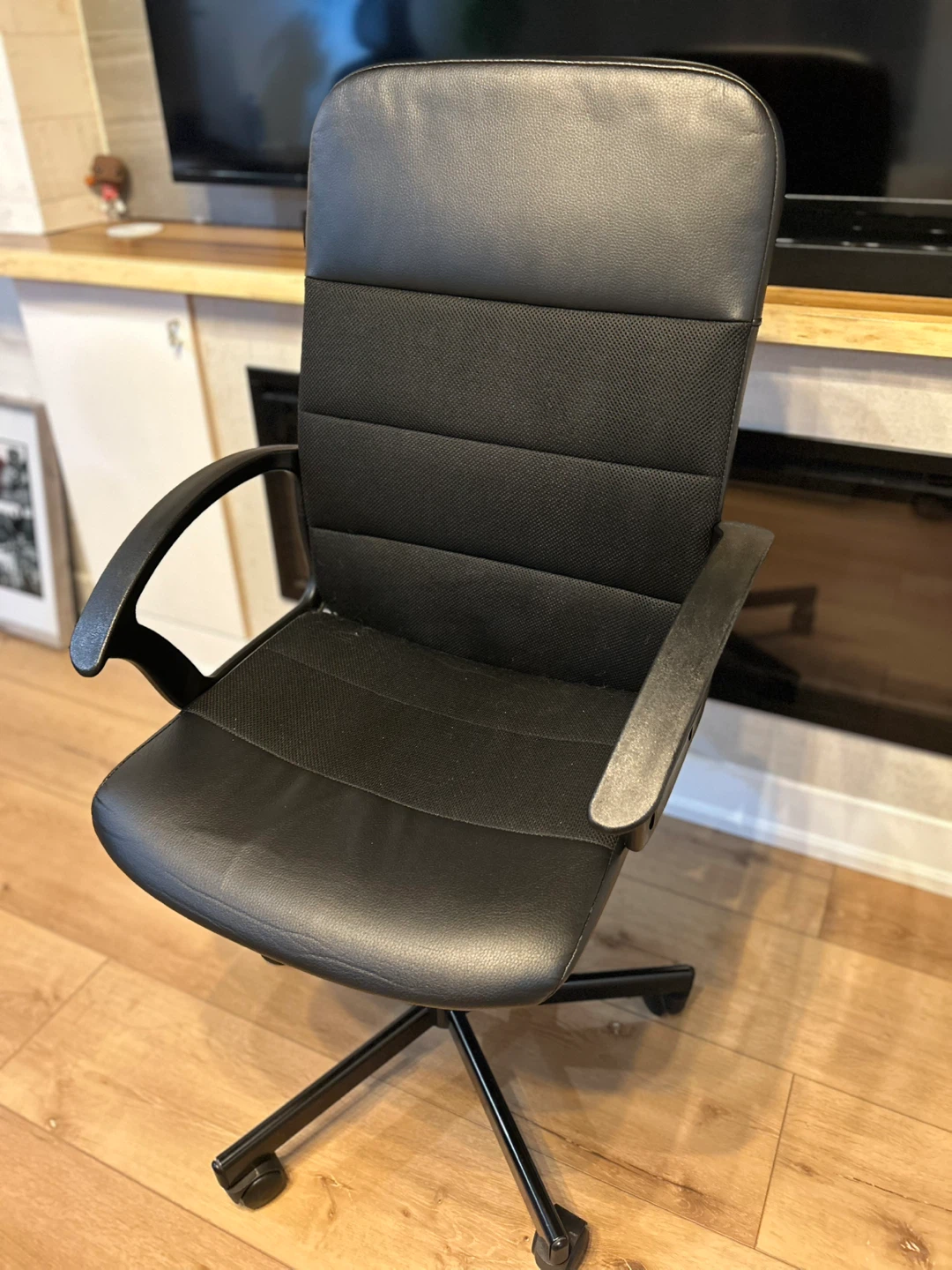 Black Office Chair